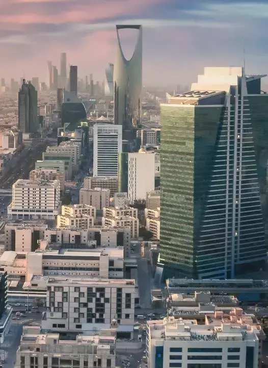 شركة الجميح للطاقة والمياه هي شركة متخصصة في الاستثمار والتطوير والتشغيل للمرافق الضخمة ومشاريع البنى التحتية في آسيا وأفريقيا والشرق الأوسط. 